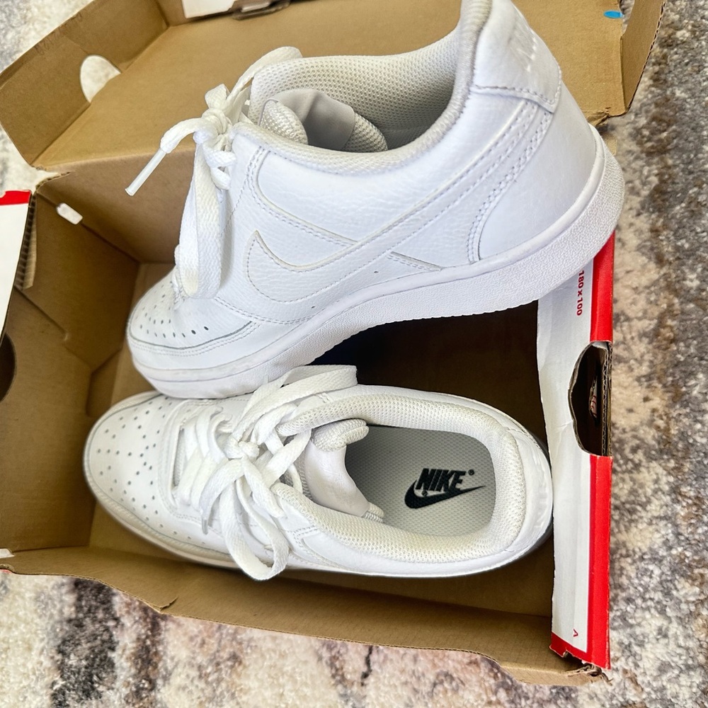 Women’s Nike court vision low shoes